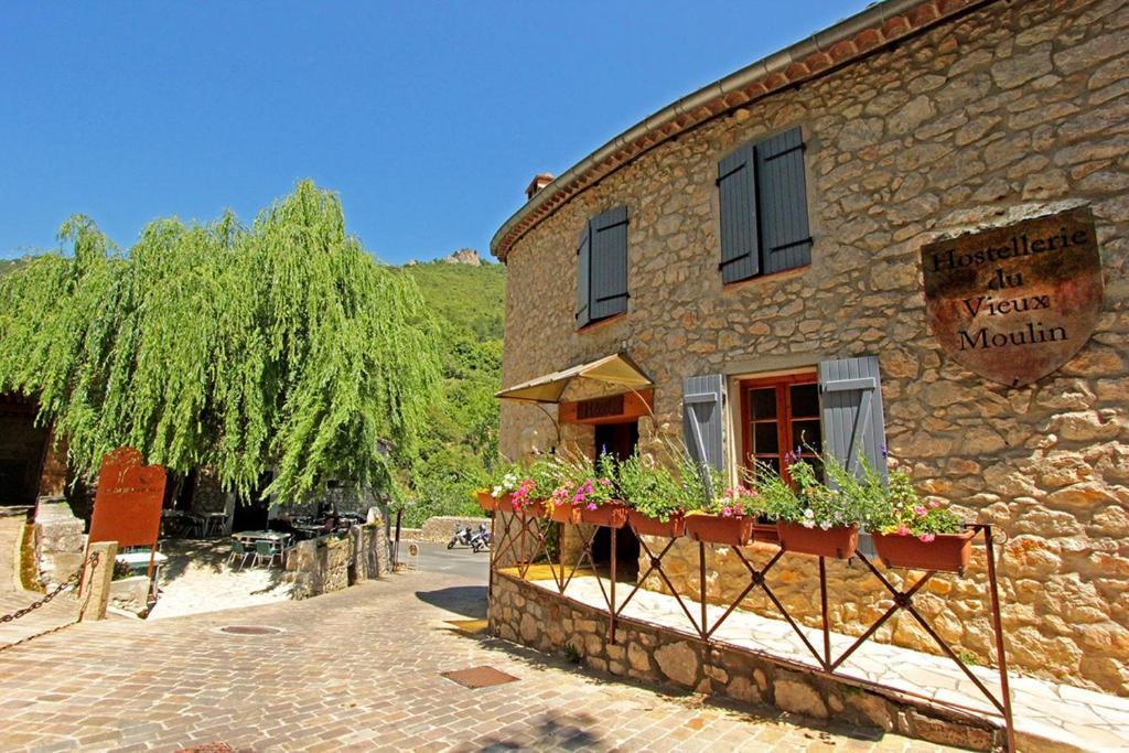 Hostellerie Du Vieux Moulin Duilhac Exterior foto
